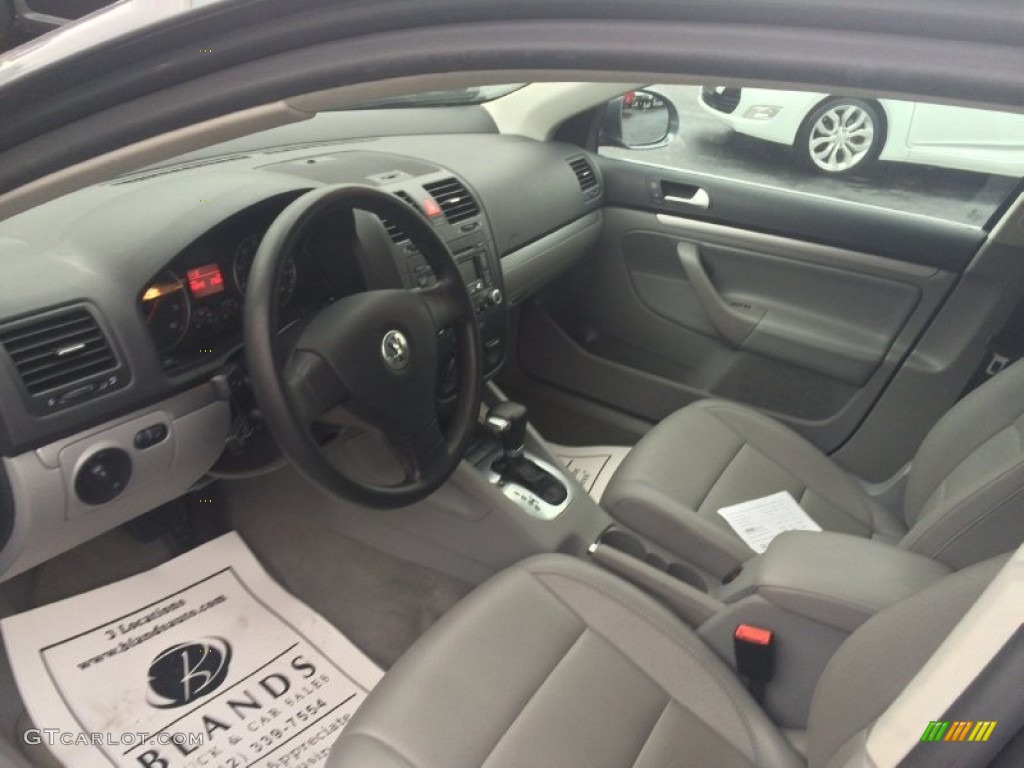 2006 Volkswagen Jetta 2.5 Sedan Interior Color Photos