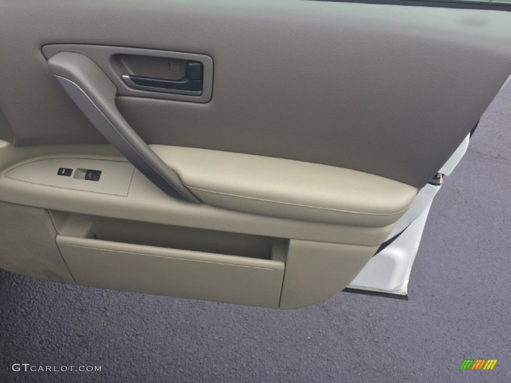 2005 FX 35 AWD - Ivory Pearl White / Willow photo #11