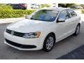 Candy White - Jetta SE Sedan Photo No. 4