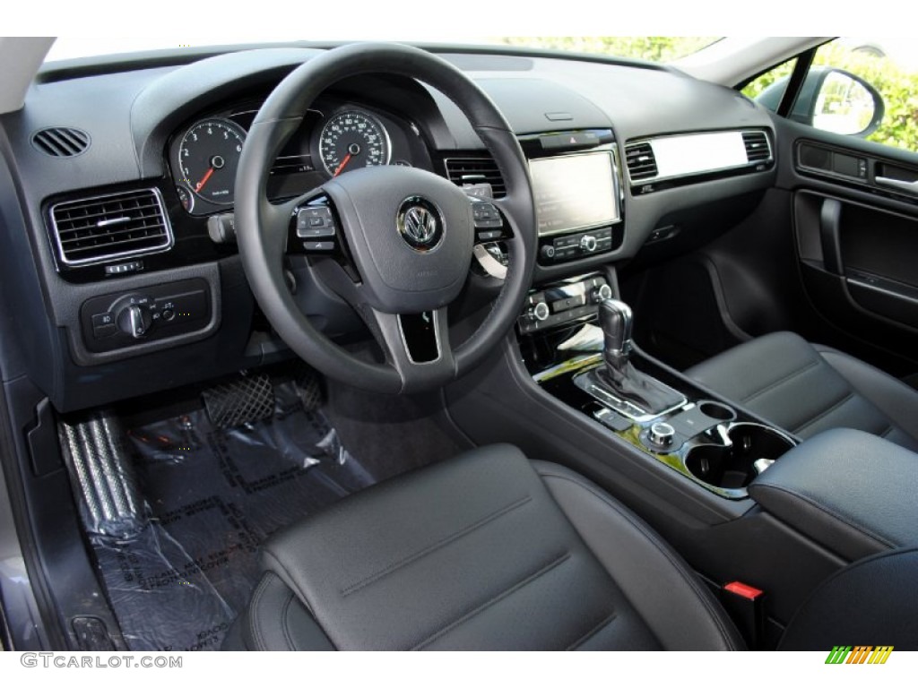 Black Anthracite Interior 2013 Volkswagen Touareg VR6 FSI Sport 4XMotion Photo #107233430