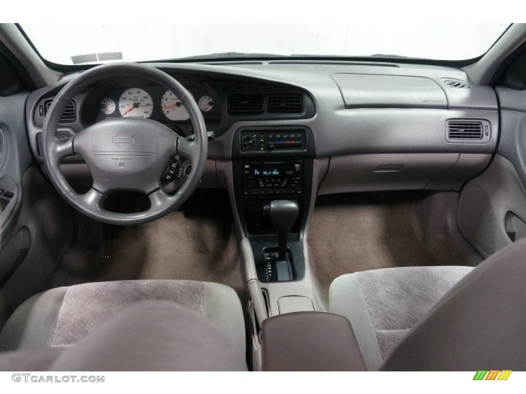 2001 Altima SE - Platinum Metallic / Dusk photo #22
