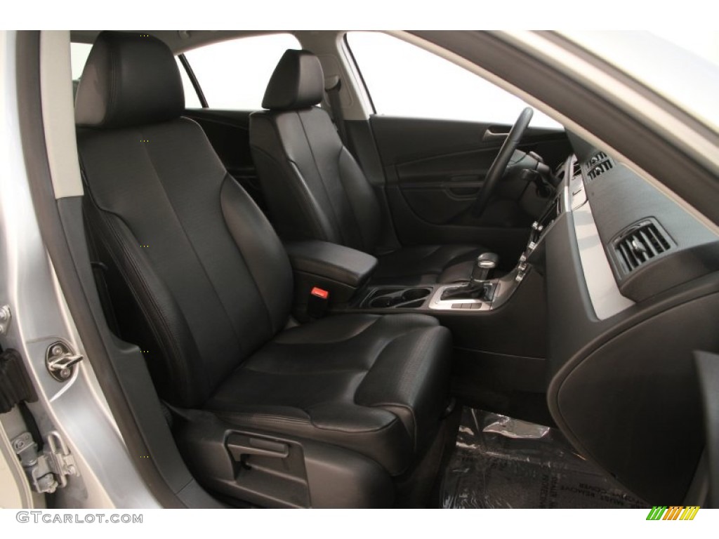 2010 Passat Komfort Sedan - Reflex Silver Metallic / Black photo #11