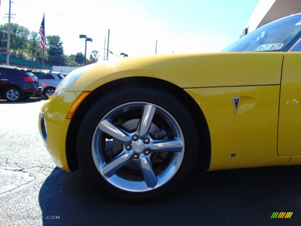2009 Solstice GXP Roadster - Mean Yellow / Ebony photo #10