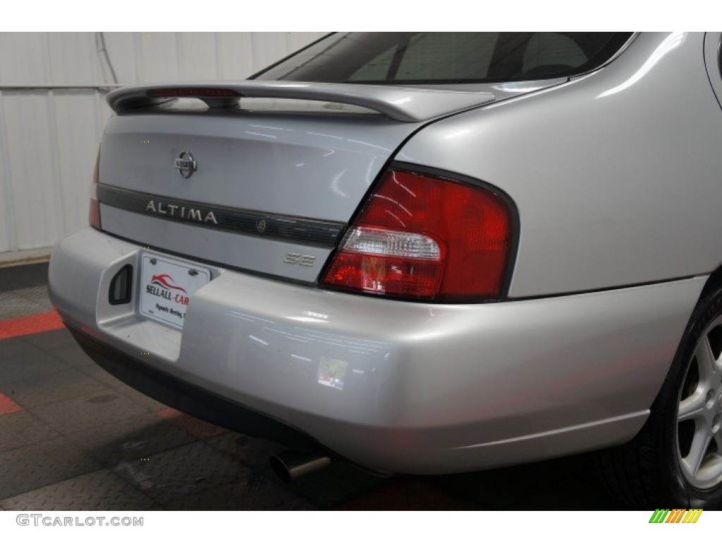 2001 Altima SE - Platinum Metallic / Dusk photo #127