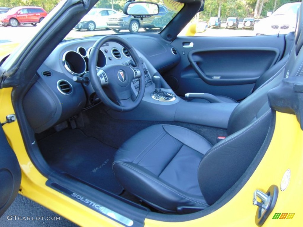 2009 Solstice GXP Roadster - Mean Yellow / Ebony photo #16