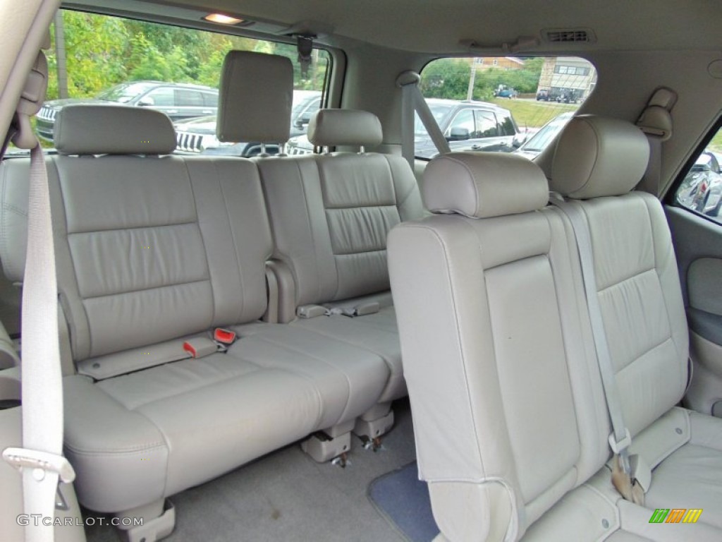 2006 Toyota Sequoia SR5 4WD Rear Seat Photo #107241572