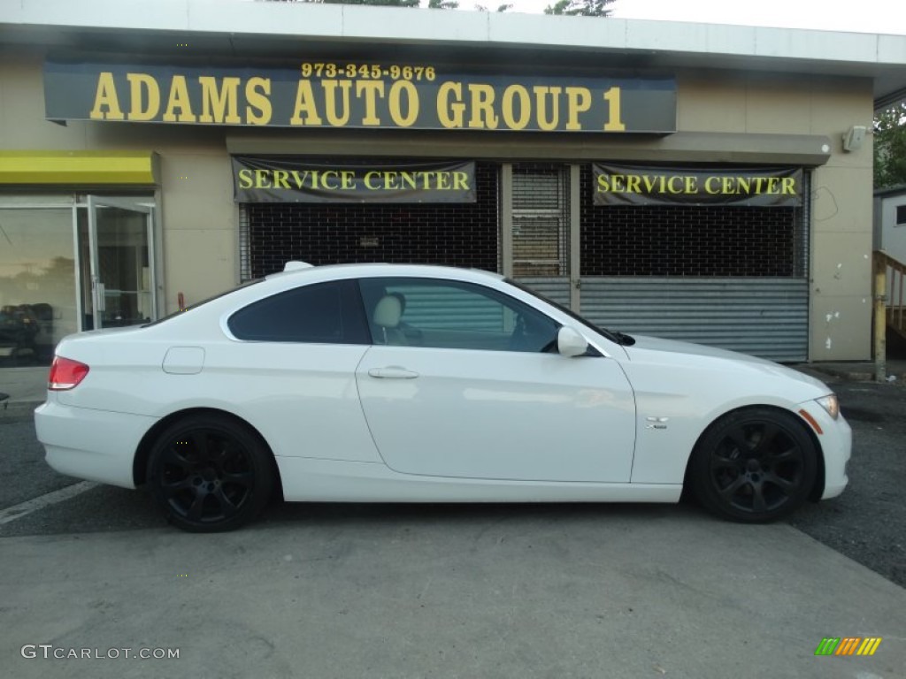 2010 3 Series 335i xDrive Coupe - Alpine White / Cream Beige photo #4