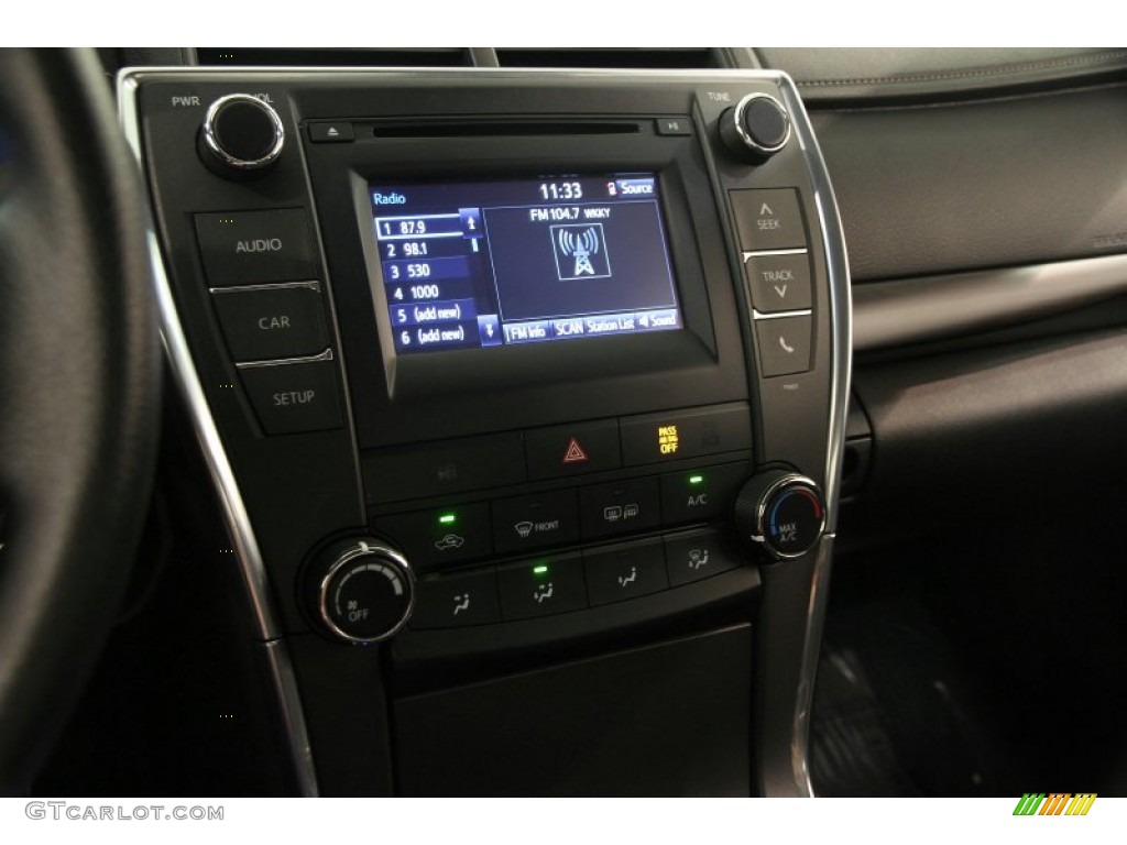 2015 Camry LE - Parisian Night Pearl / Black photo #8
