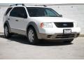 Oxford White 2005 Ford Freestyle SE AWD