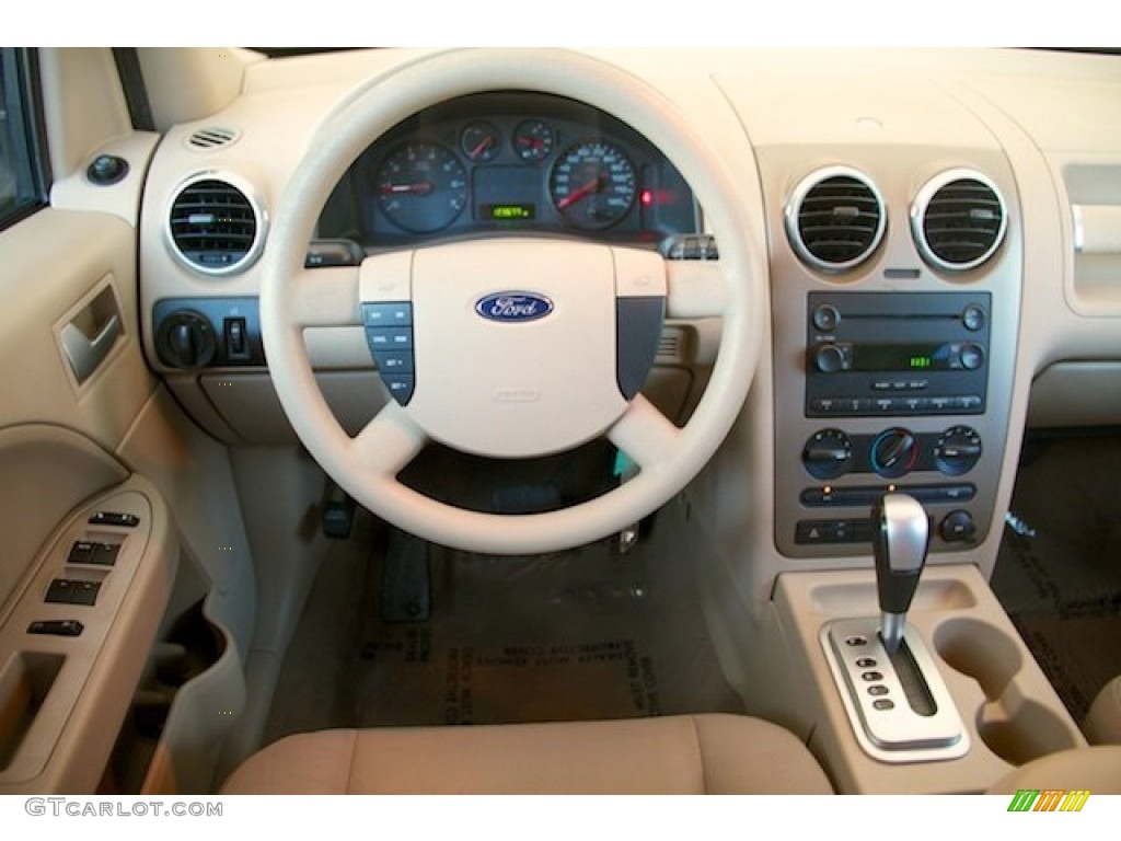 2005 Freestyle SE AWD - Oxford White / Pebble photo #5