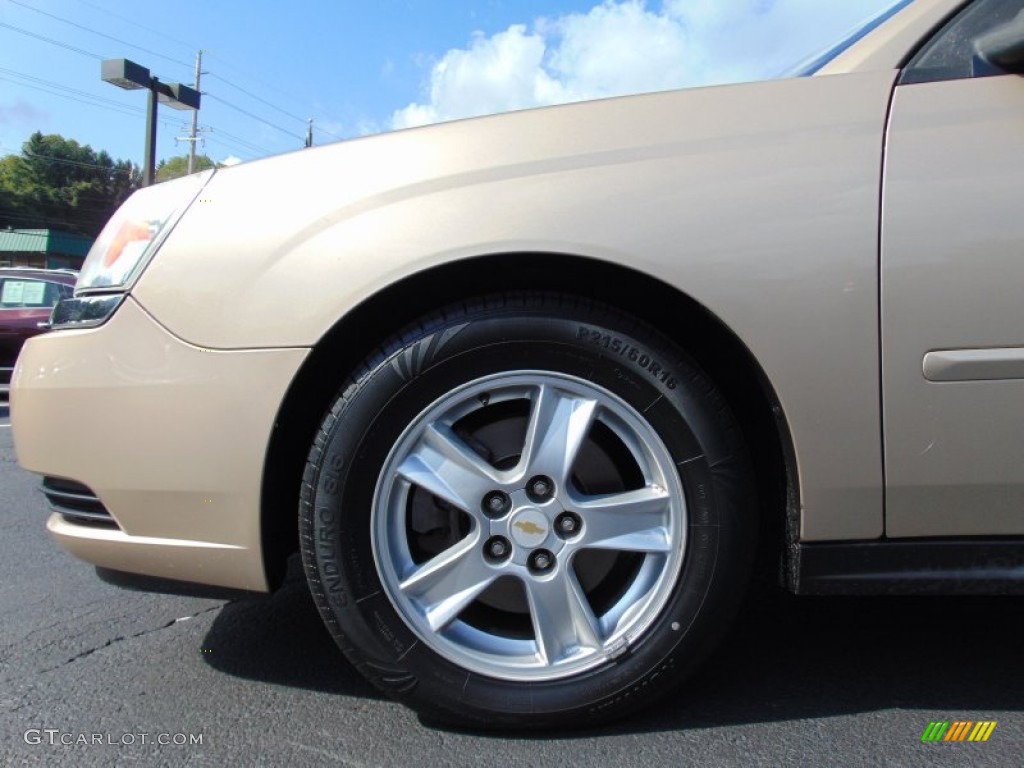 2005 Malibu Maxx LS Wagon - Light Driftwood Metallic / Neutral Beige photo #11