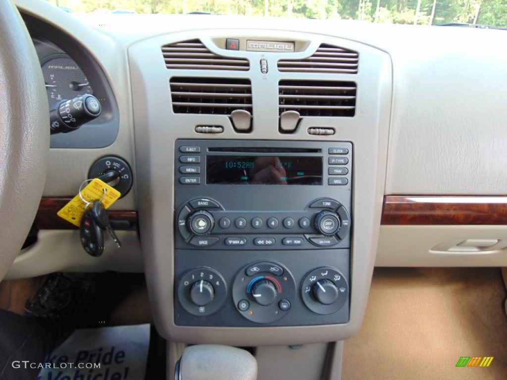 2005 Malibu Maxx LS Wagon - Light Driftwood Metallic / Neutral Beige photo #23