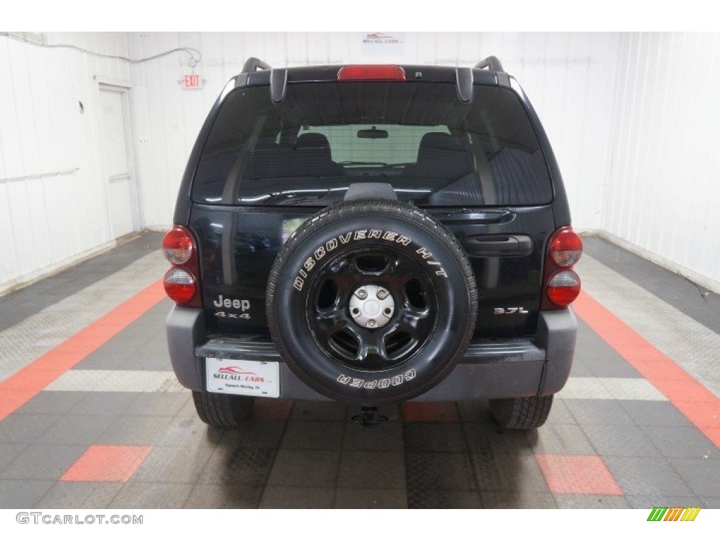 2005 Liberty Sport 4x4 - Black Clearcoat / Medium Slate Gray photo #9
