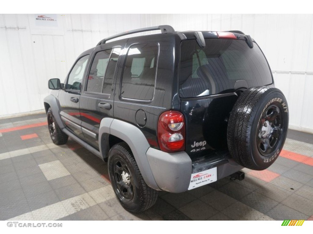 2005 Liberty Sport 4x4 - Black Clearcoat / Medium Slate Gray photo #10