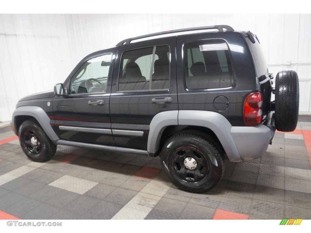 2005 Liberty Sport 4x4 - Black Clearcoat / Medium Slate Gray photo #11