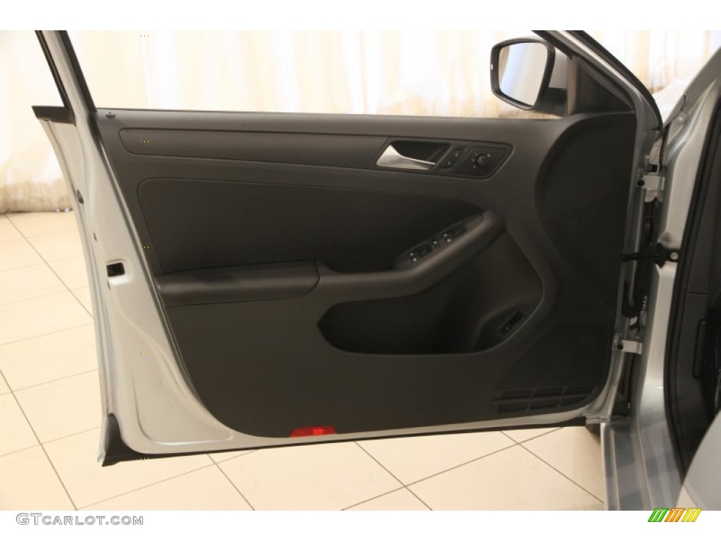 2012 Volkswagen Jetta SE Sedan Titan Black Door Panel Photo #107250707