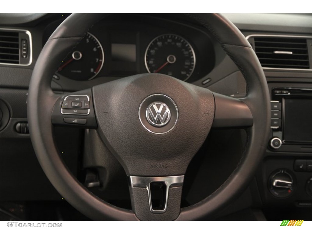 2012 Volkswagen Jetta SE Sedan Titan Black Steering Wheel Photo #107250746