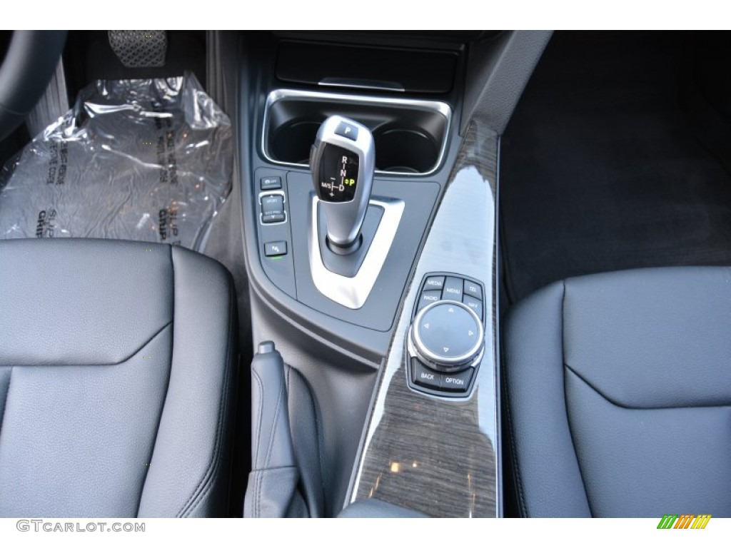 2015 3 Series 328i xDrive Sedan - Black Sapphire Metallic / Black photo #17