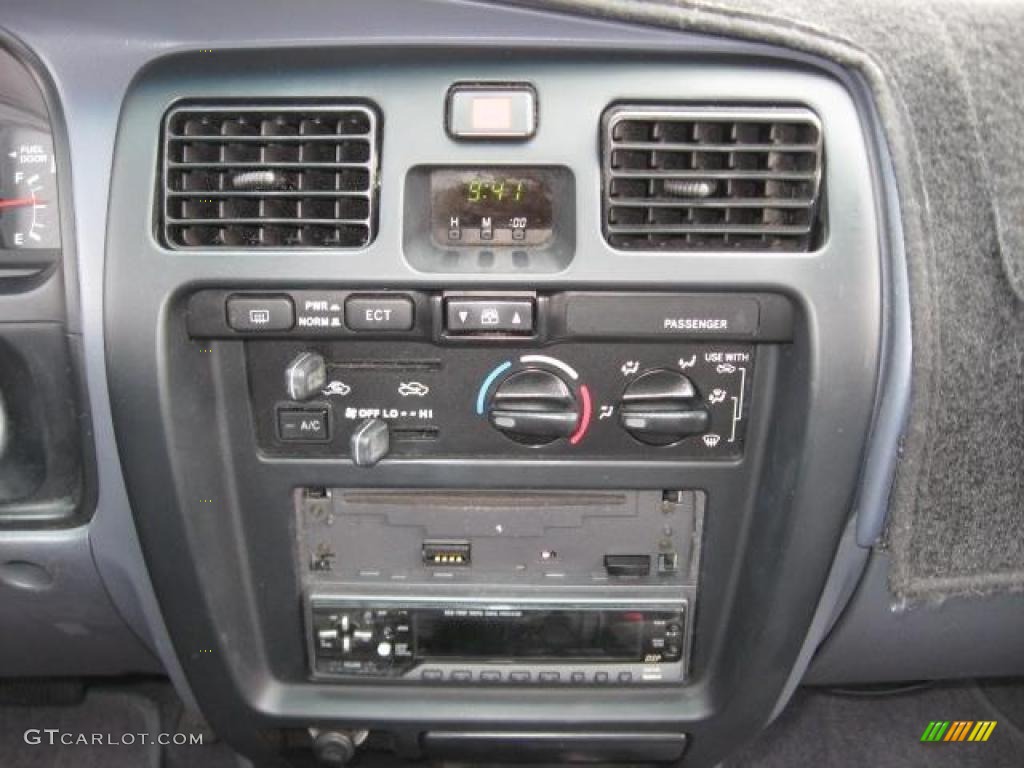 1999 4Runner SR5 - Black / Gray photo #17