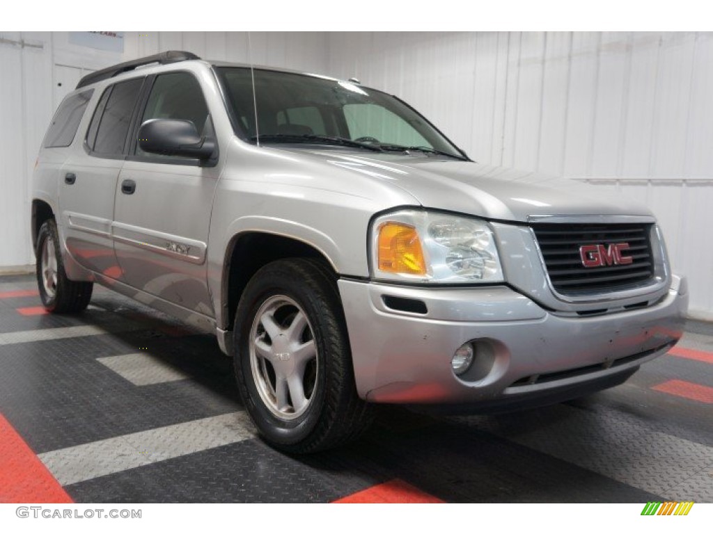 2004 Envoy XL SLT 4x4 - Liquid Silver Metallic / Dark Pewter photo #5