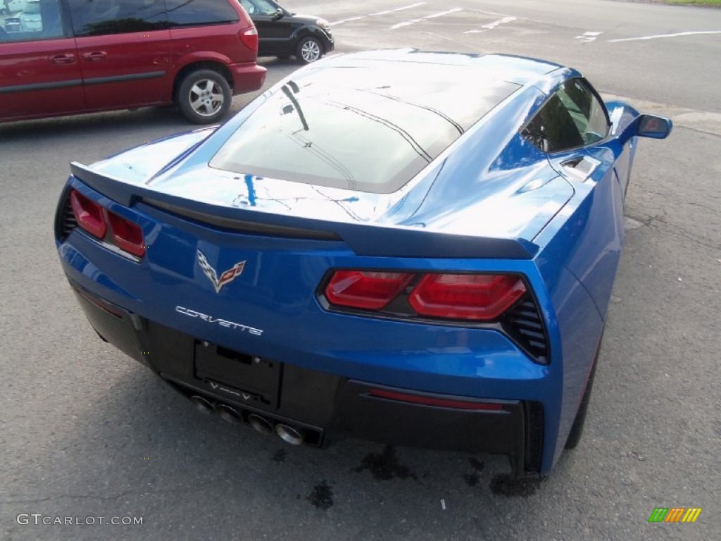 2015 Corvette Stingray Coupe - Laguna Blue Tintcoat / Adrenaline Red photo #7