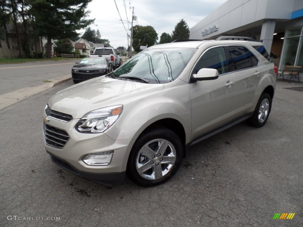 2016 Chevrolet Equinox LT Exterior Photos