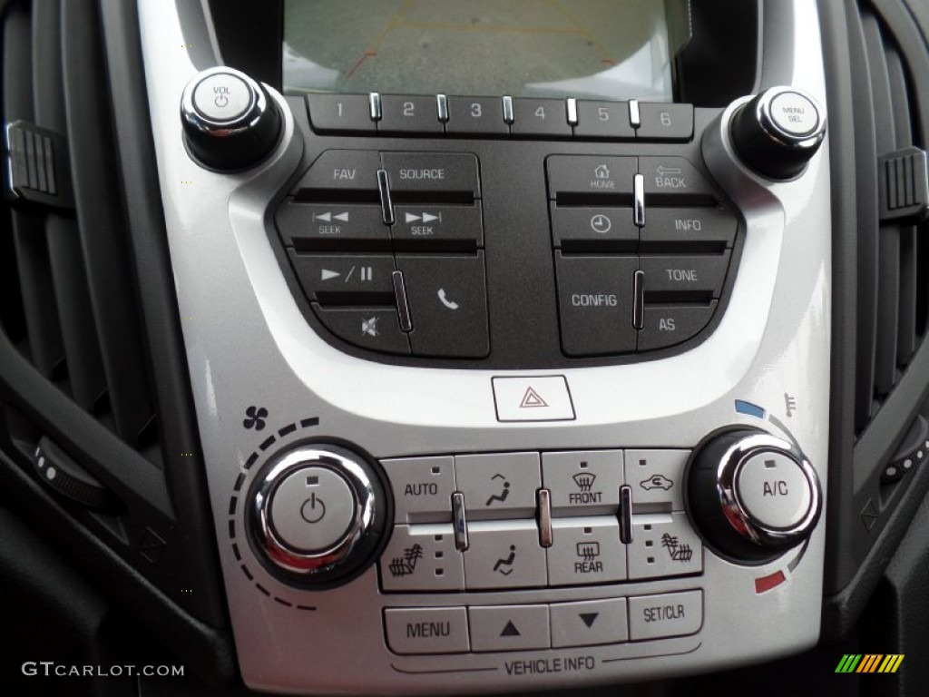 2016 Chevrolet Equinox LT Controls Photo #107259797