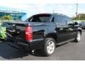 Black - Avalanche LT 4x4 Black Diamond Edition Photo No. 3