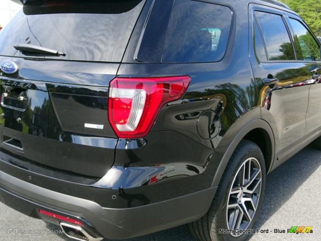 2016 Explorer Sport 4WD - Shadow Black / Ebony Black photo #39