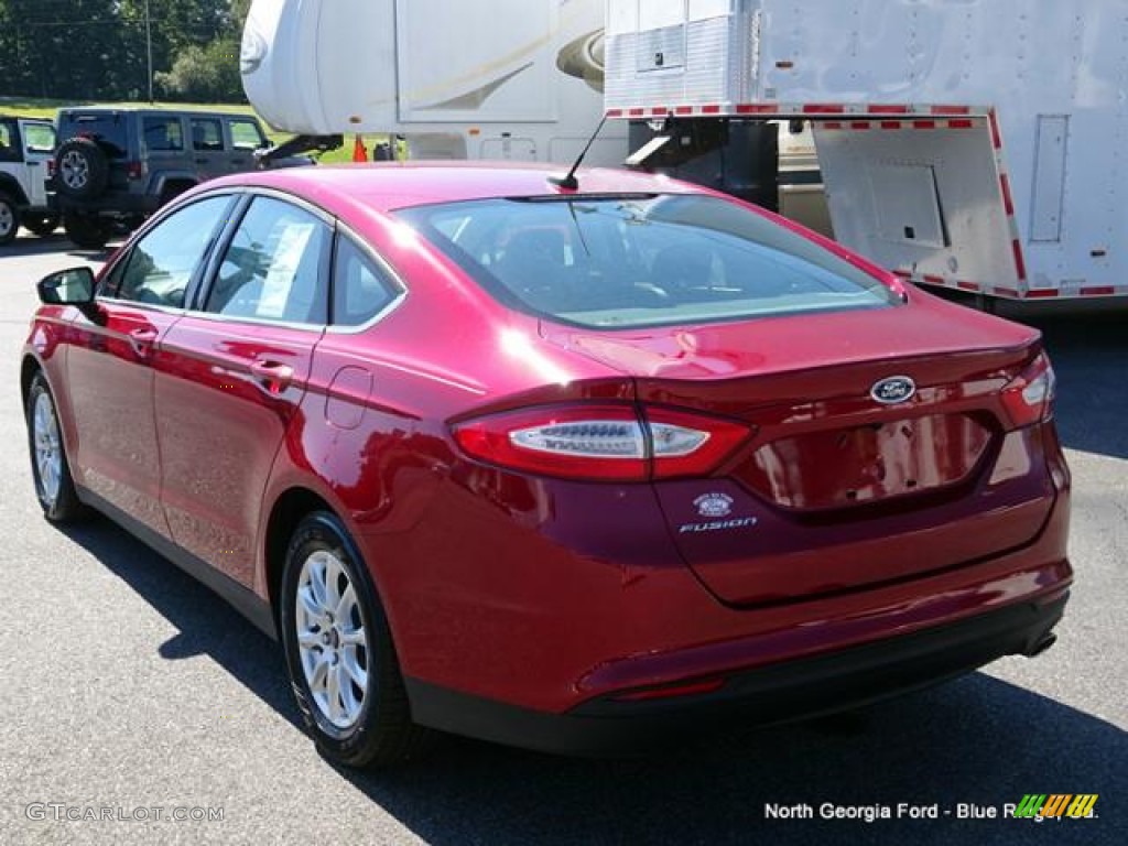 2016 Fusion S - Ruby Red Metallic / Medium Earth Gray photo #3