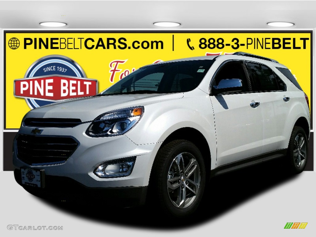 Iridescent Pearl Tricoat Chevrolet Equinox