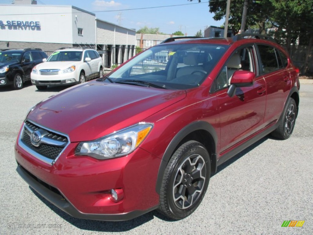 2013 XV Crosstrek 2.0 Premium - Venetian Red Pearl / Ivory photo #2