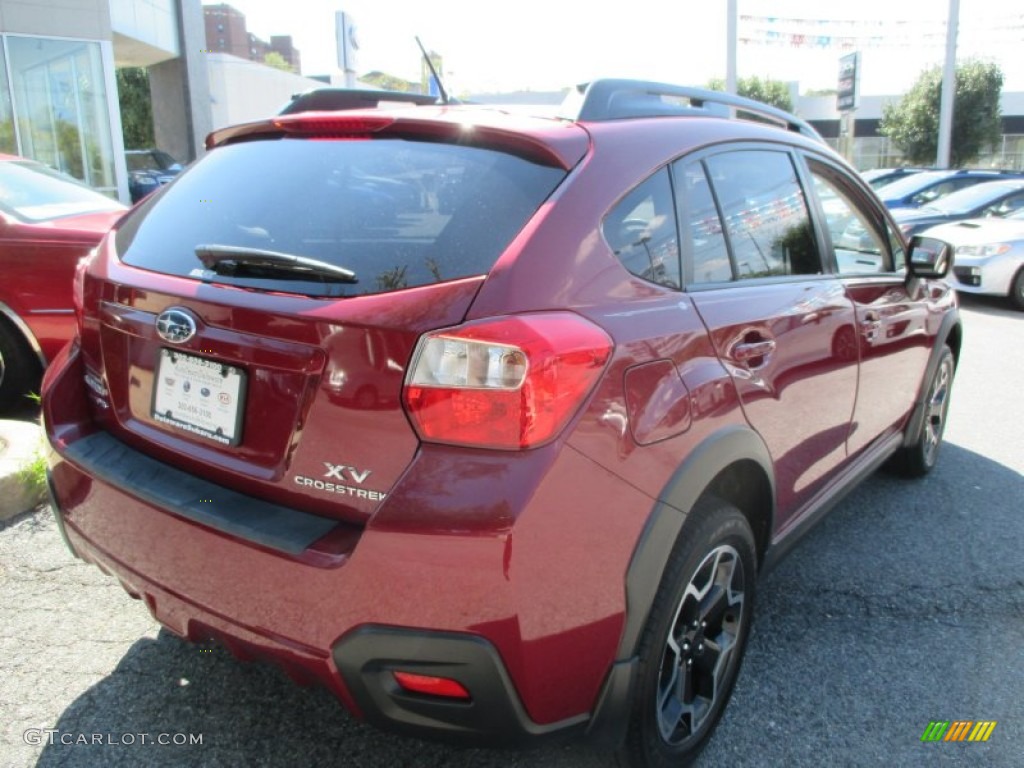 2013 XV Crosstrek 2.0 Premium - Venetian Red Pearl / Ivory photo #16