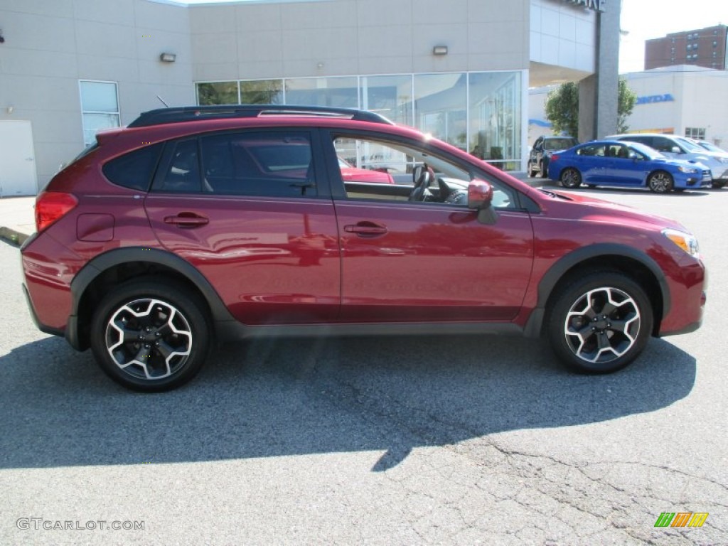 2013 XV Crosstrek 2.0 Premium - Venetian Red Pearl / Ivory photo #17