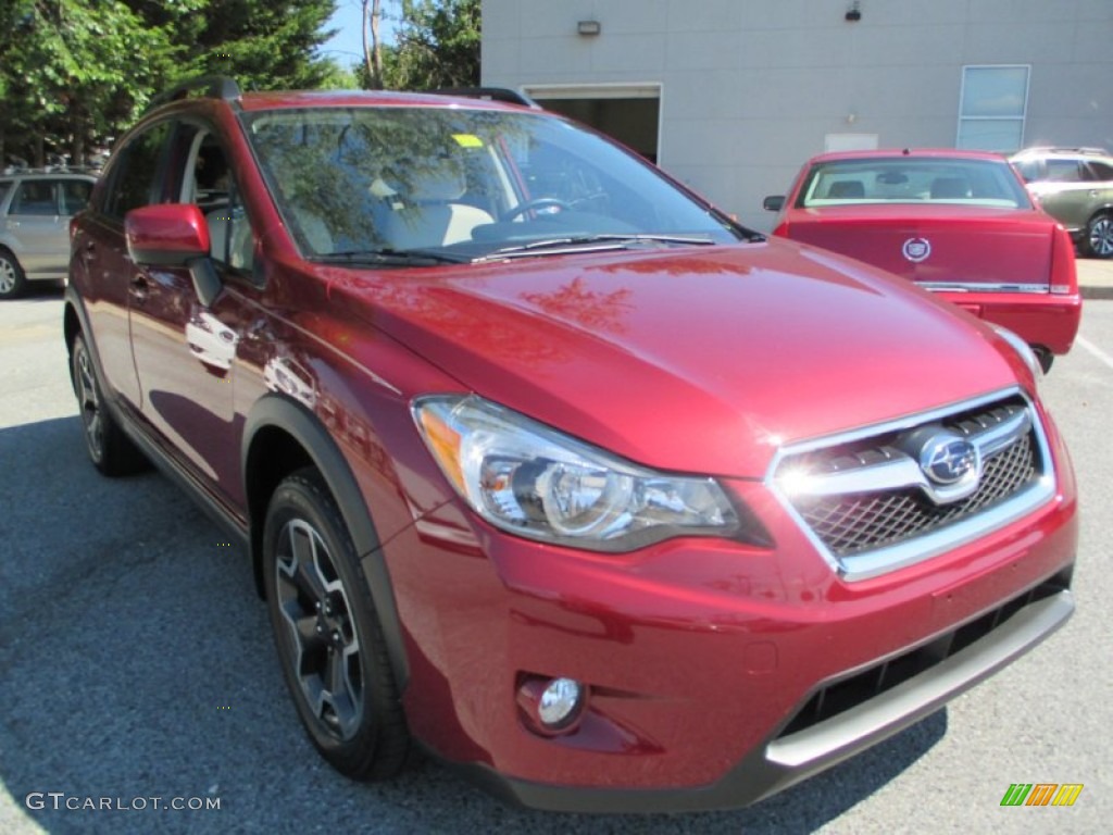 2013 XV Crosstrek 2.0 Premium - Venetian Red Pearl / Ivory photo #18