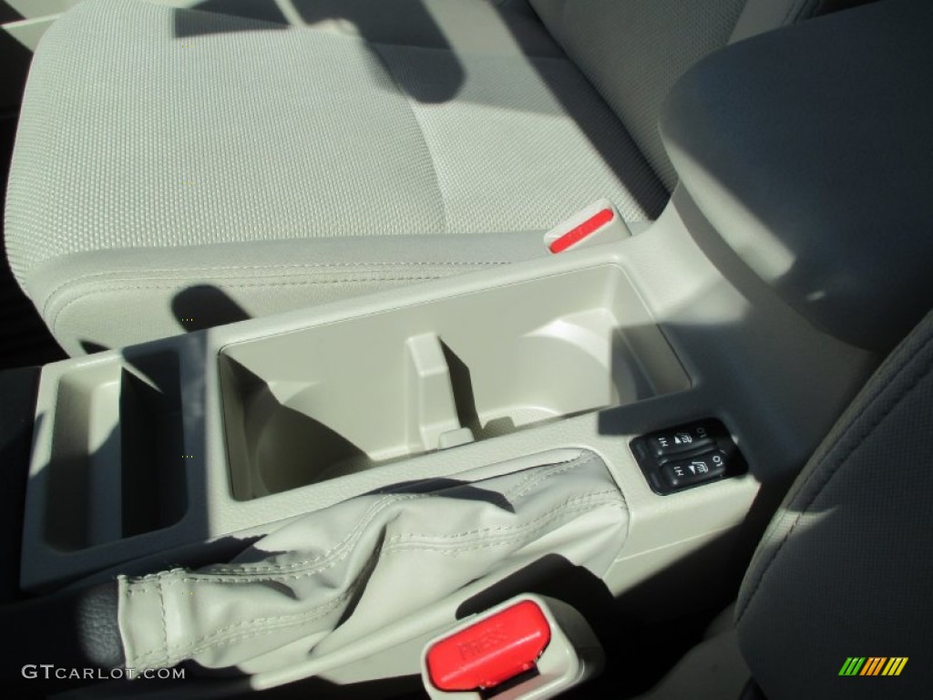 2013 XV Crosstrek 2.0 Premium - Venetian Red Pearl / Ivory photo #45