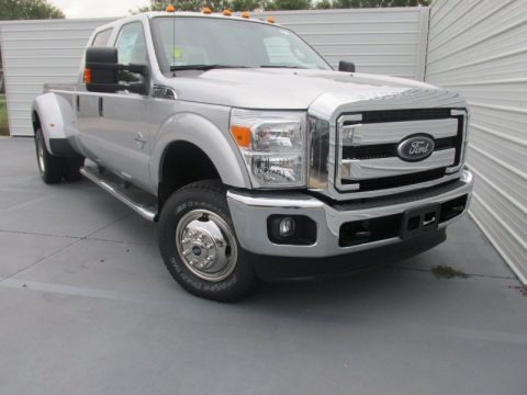 2016 Ford F350 Super Duty XLT Crew Cab 4x4 DRW Data, Info and Specs