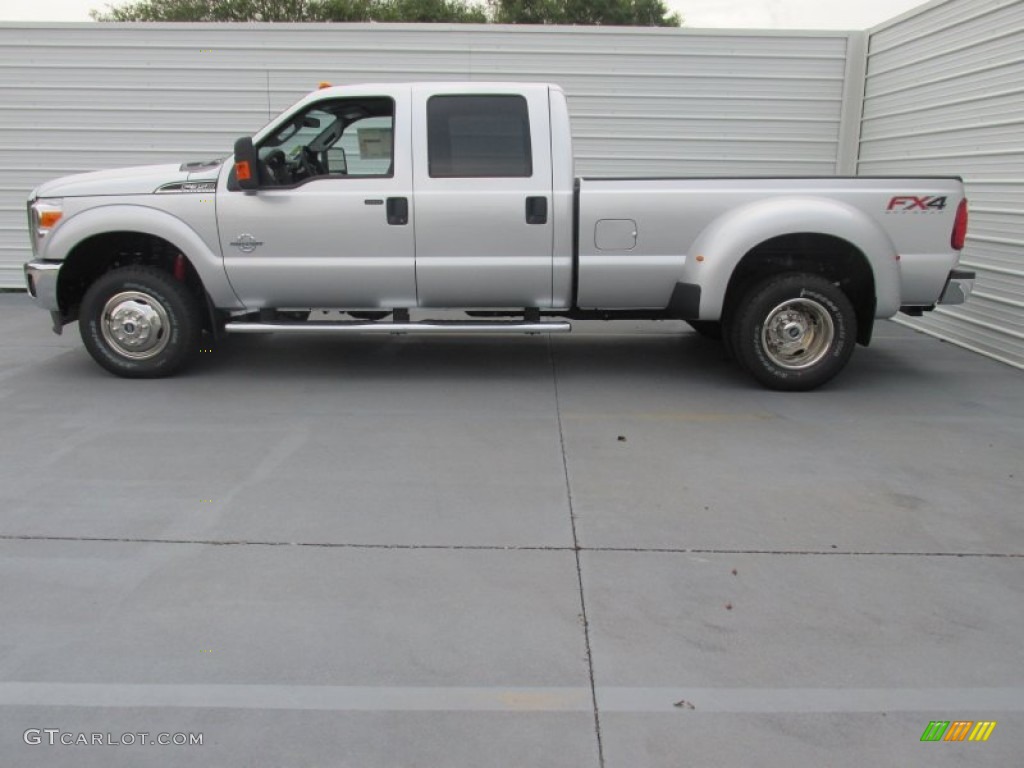 Ingot Silver Metallic 2016 Ford F350 Super Duty XLT Crew Cab 4x4 DRW Exterior Photo #107269381