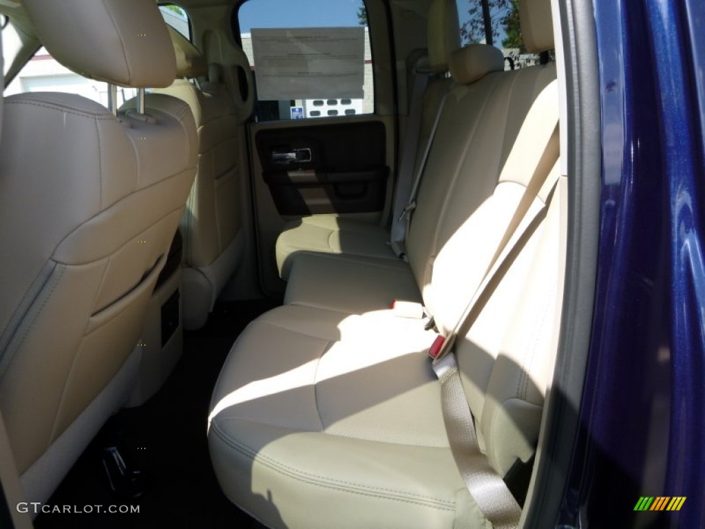 Canyon Brown/Light Frost Beige Interior 2016 Ram 1500 Laramie Quad Cab 4x4 Photo #107269808