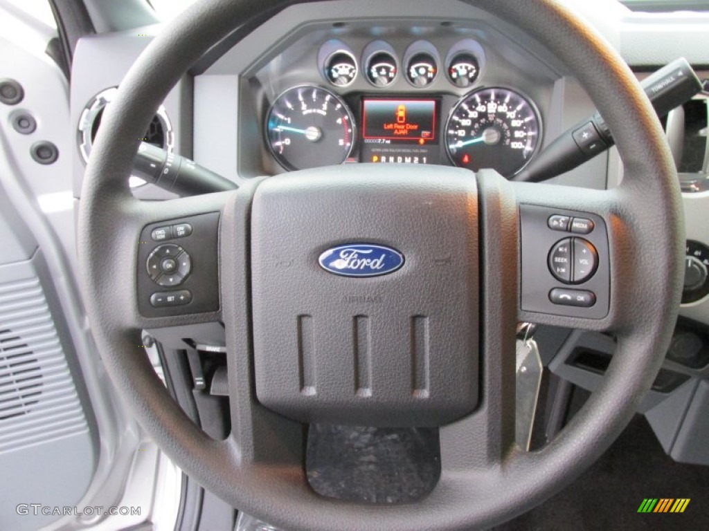 2016 Ford F350 Super Duty XLT Crew Cab 4x4 DRW Steel Steering Wheel Photo #107270147