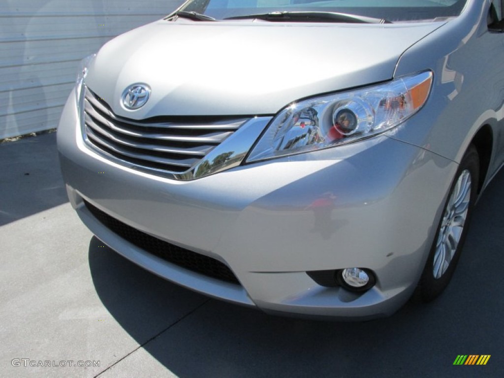 2015 Sienna XLE - Silver Sky Metallic / Ash photo #10