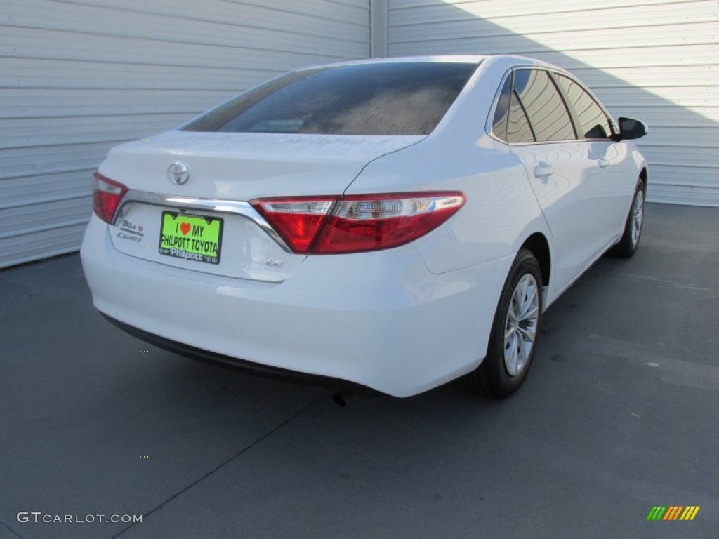 2015 Camry LE - Super White / Black photo #4