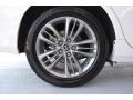 Super White - Camry SE Photo No. 8