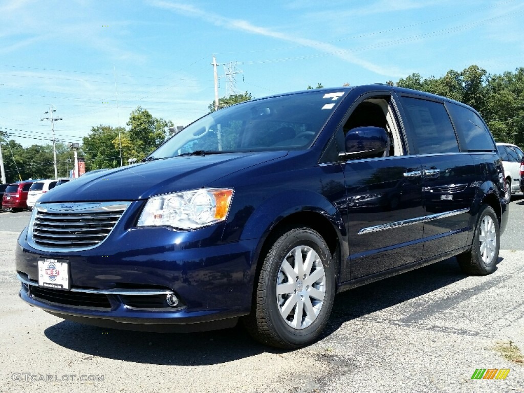 2016 Town & Country Touring - True Blue Pearl / Black/Light Graystone photo #1