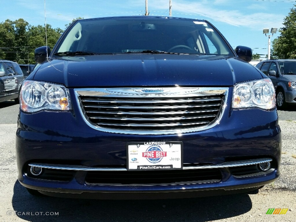 2016 Town & Country Touring - True Blue Pearl / Black/Light Graystone photo #2