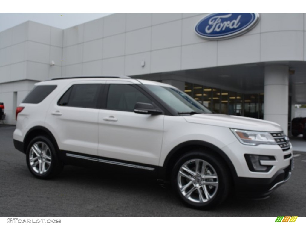 White Platinum Metallic Tri-Coat Ford Explorer