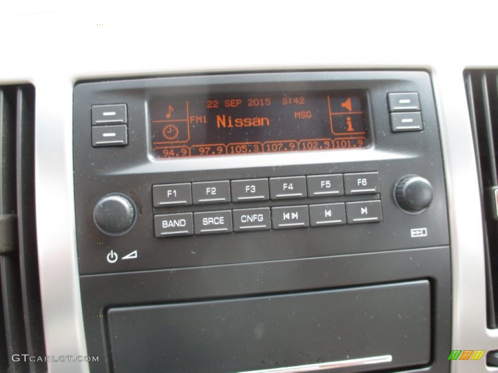 2005 STS V6 - White Diamond / Cashmere photo #31