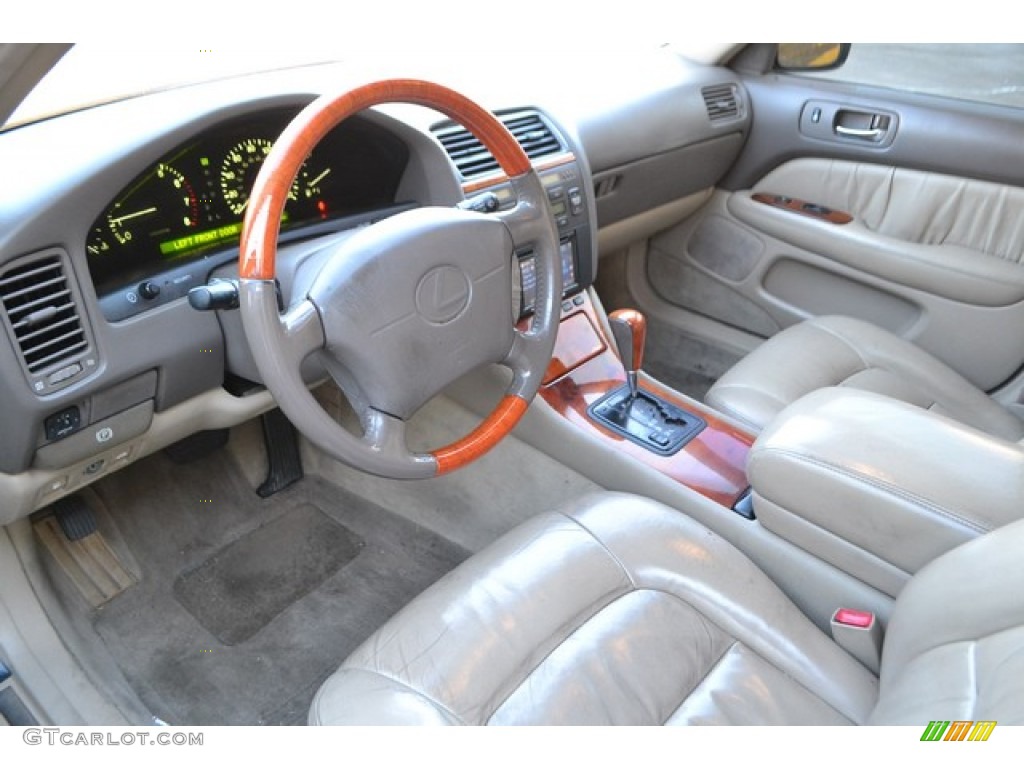 1999 LS 400 - Black Onyx / Black photo #7