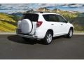 Super White - RAV4 I4 4WD Photo No. 3