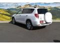 Super White - RAV4 I4 4WD Photo No. 8